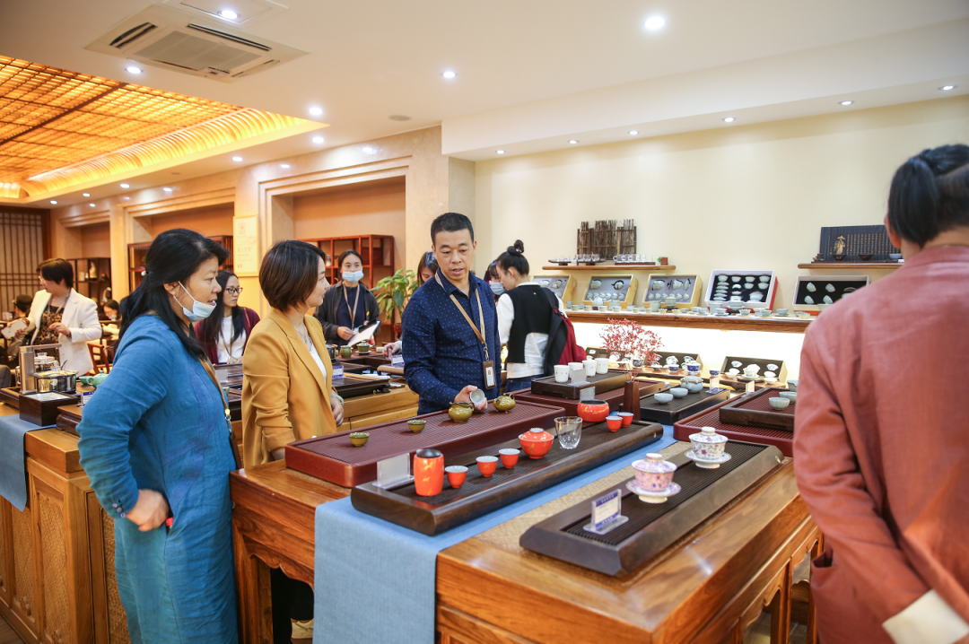 热烈欢迎中国评茶师 · 茶艺师同学联谊会的老师们到访汉唐台州总部插图13