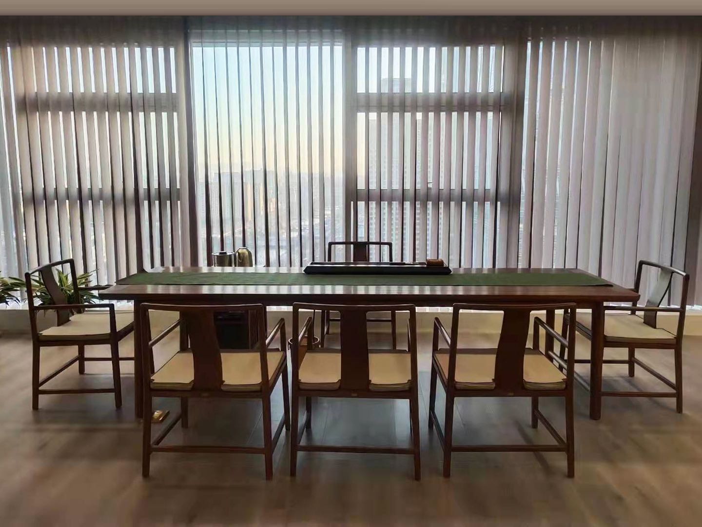 宁波某写字楼办公空间缩略图